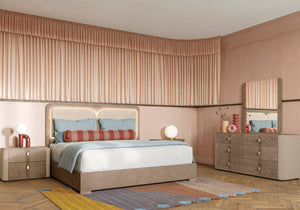 Hebe Dresser