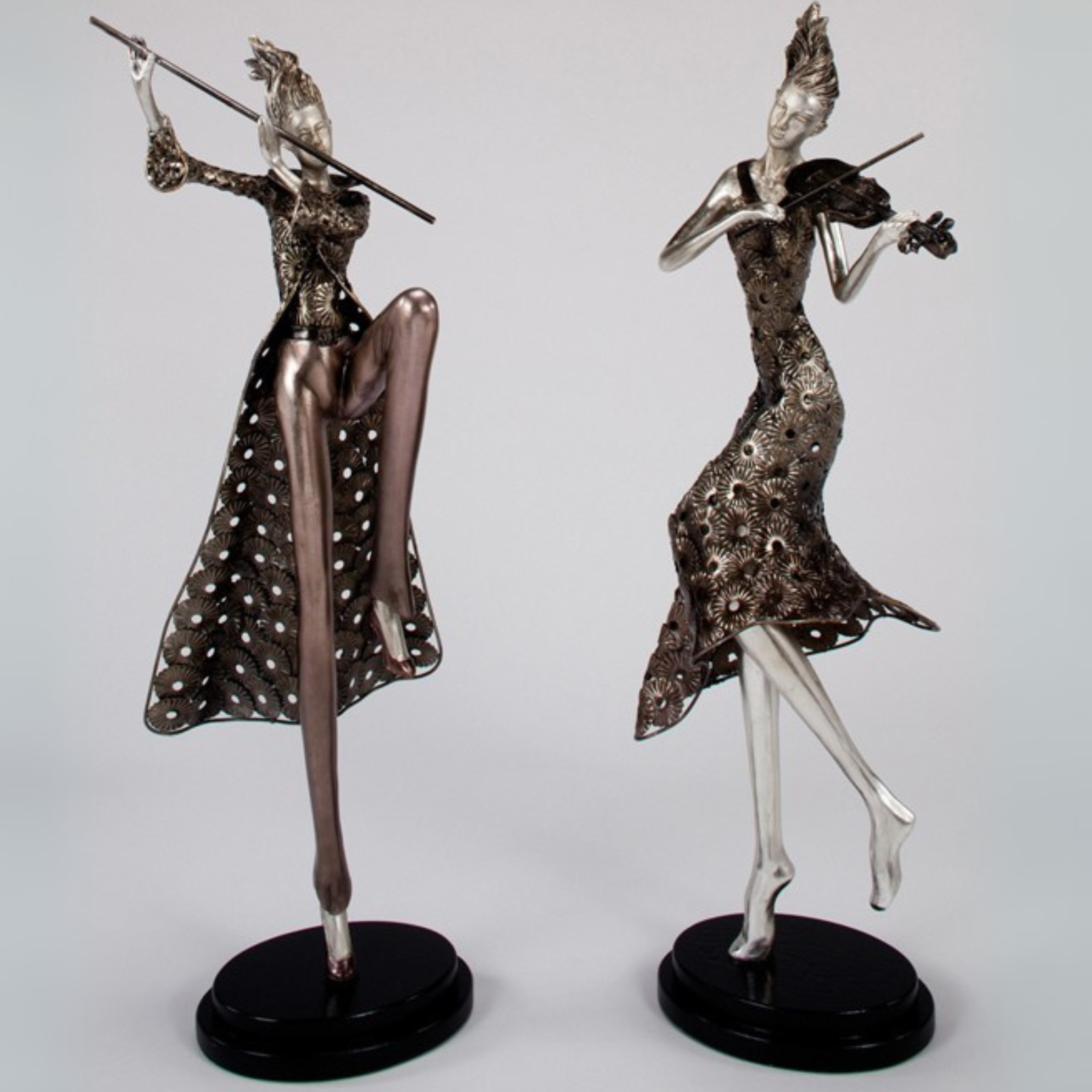 Lady Musician II Table Sculpture N1962-TT2