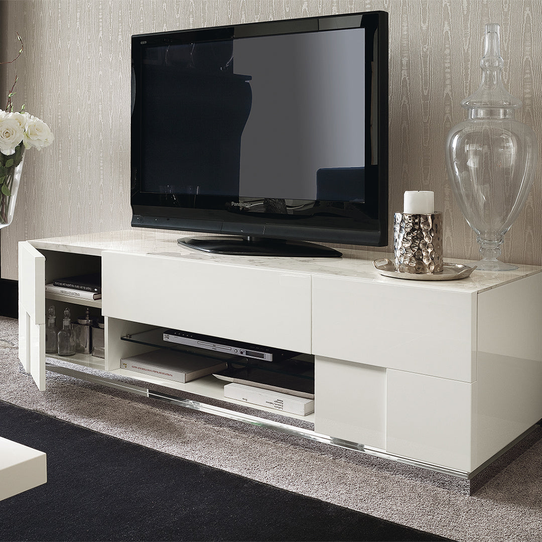 Canova Entertainment Center