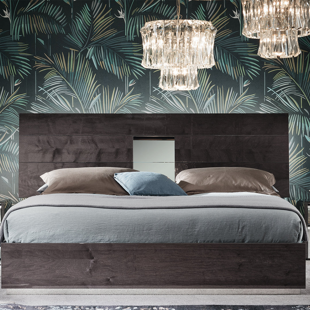 Heritage Bedroom Set