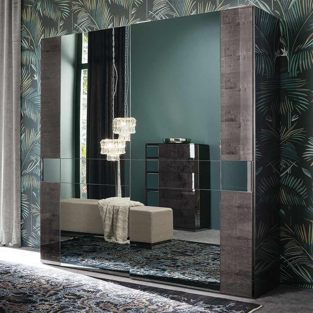 Heritage Bedroom Set